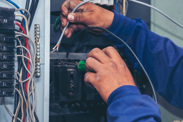 Best Affordable Emergency Electrician  in Stamford, TX